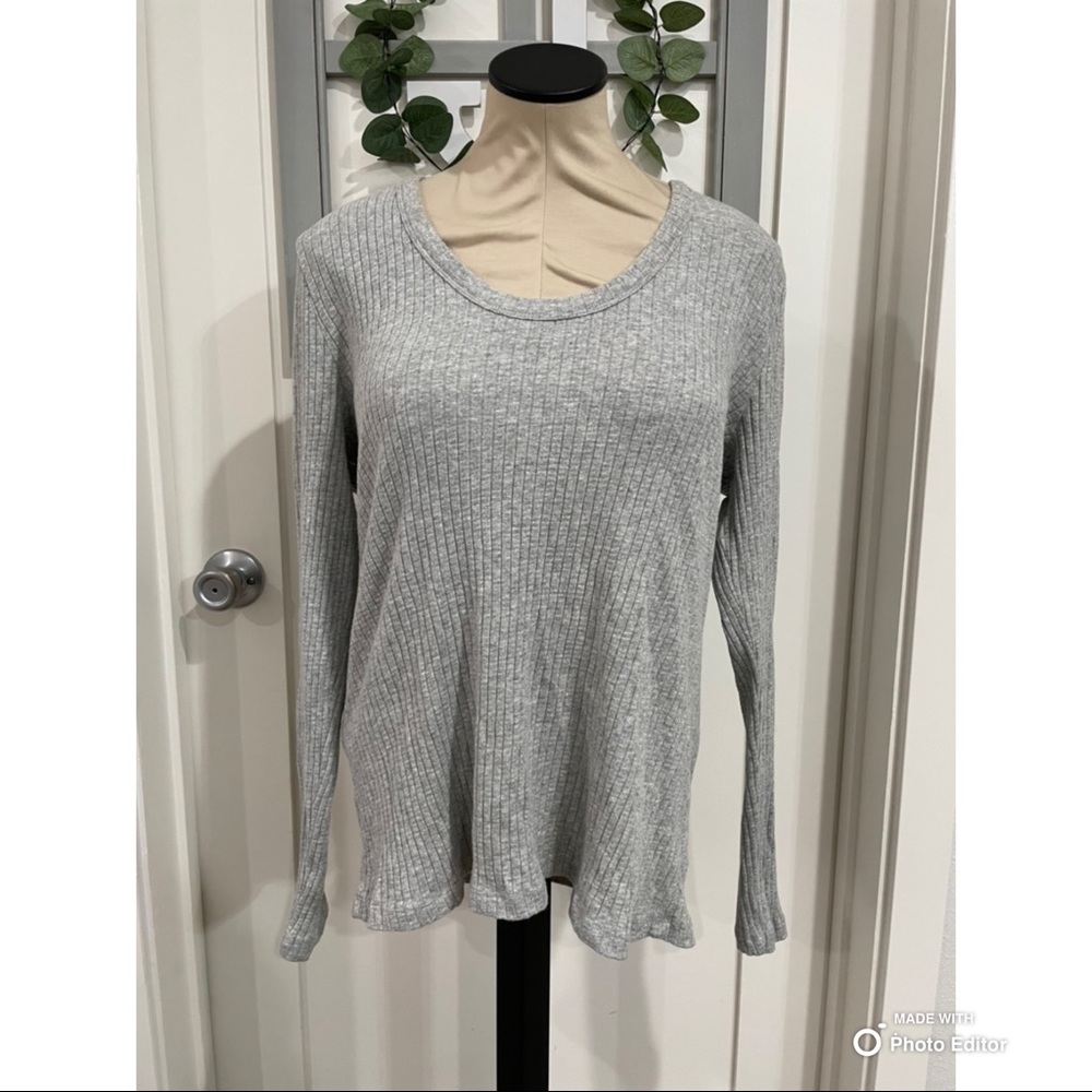 Ribbed long sleeve